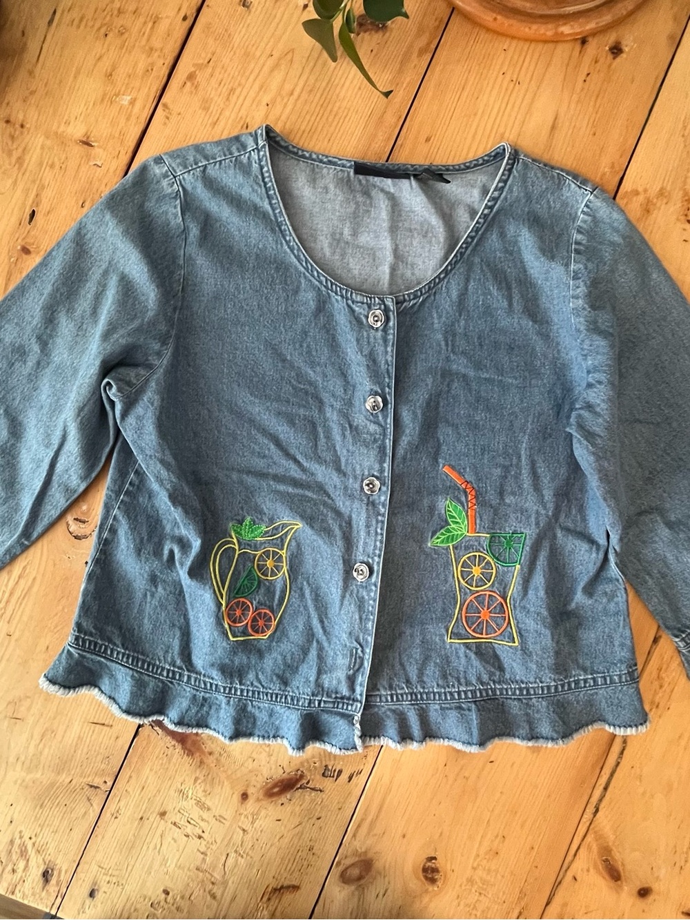 Women’s Vintage Y2K Summer Denim Jean Blue Embroidered Jacket S